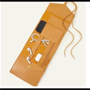 🛍️SALE Leather Tech Organizer Roll in Camel